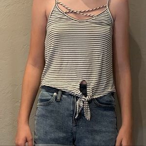 This is a black and white top that ties.